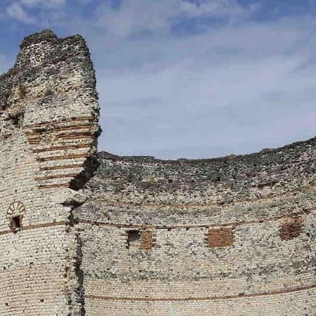 Appartement Familial Proche D'Un Site Historique Périgueux Buitenkant foto